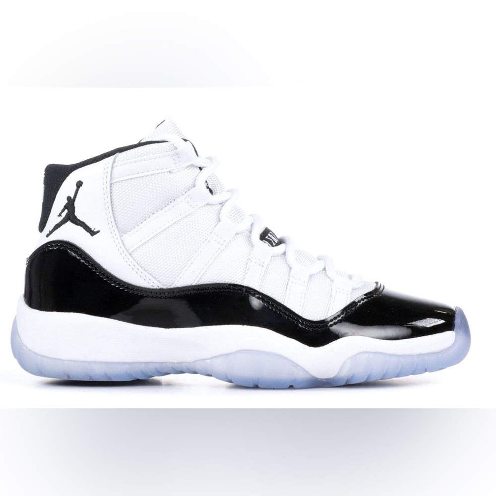 Air Jorden 11 retro (GS) size 6 youth